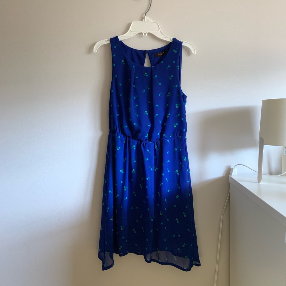 Dex: blue polka dot pattern dress